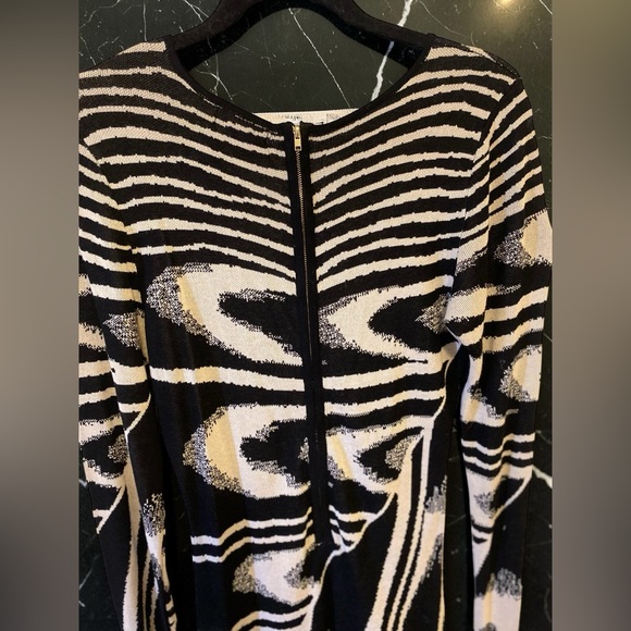 Fashion Nova Black and Cream Swirl Dress - Picture 13 of 15